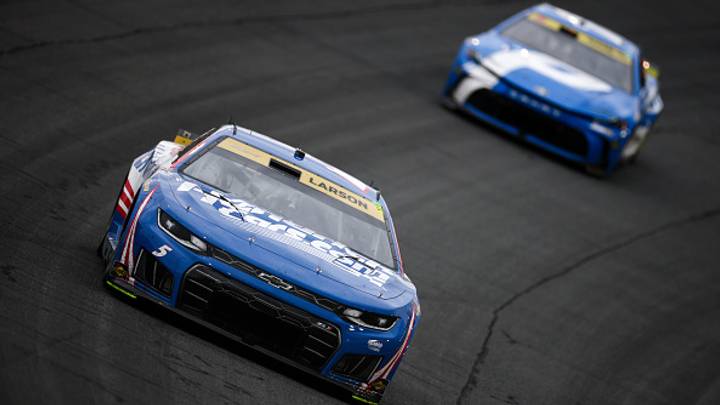 Kyle Larson, Hendrick Motorsports, Denny Hamlin, Joe Gibbs Racing, NASCAR Cup Series Kyle Larson, Hendrick Motorsports, Denny Hamlin, Joe Gibbs Racing, NASCAR Cup Series