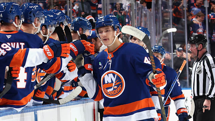 Philadelphia Flyers v New York Islanders Philadelphia Flyers v New York Islanders