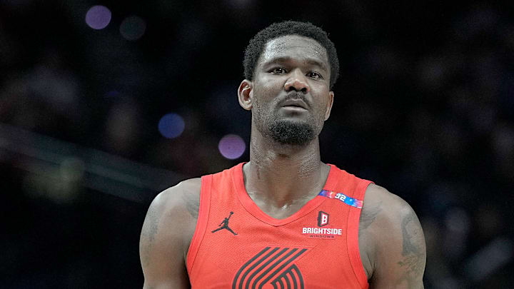 Deandre Ayton, Los Angeles Lakers