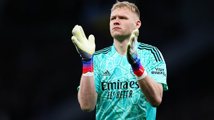 Aaron Ramsdale a été attaqué. 