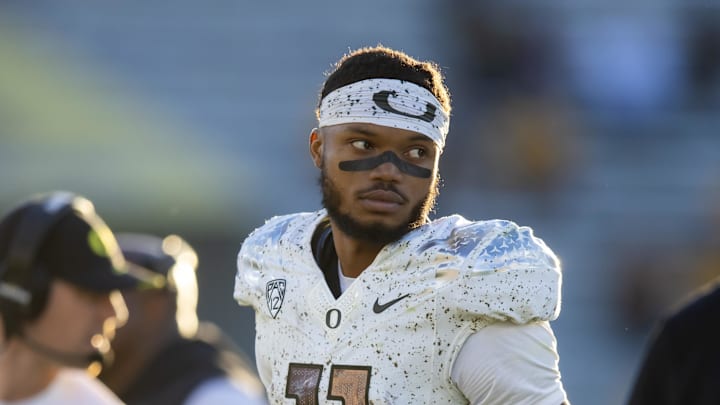 Nov 18, 2023; Tempe, Arizona, USA; Oregon Ducks wide receiver Troy Franklin (11) against the Arizona State Sun Devils at Mountain America Stadium. Mandatory Credit: Mark J. Rebilas-Imagn Images