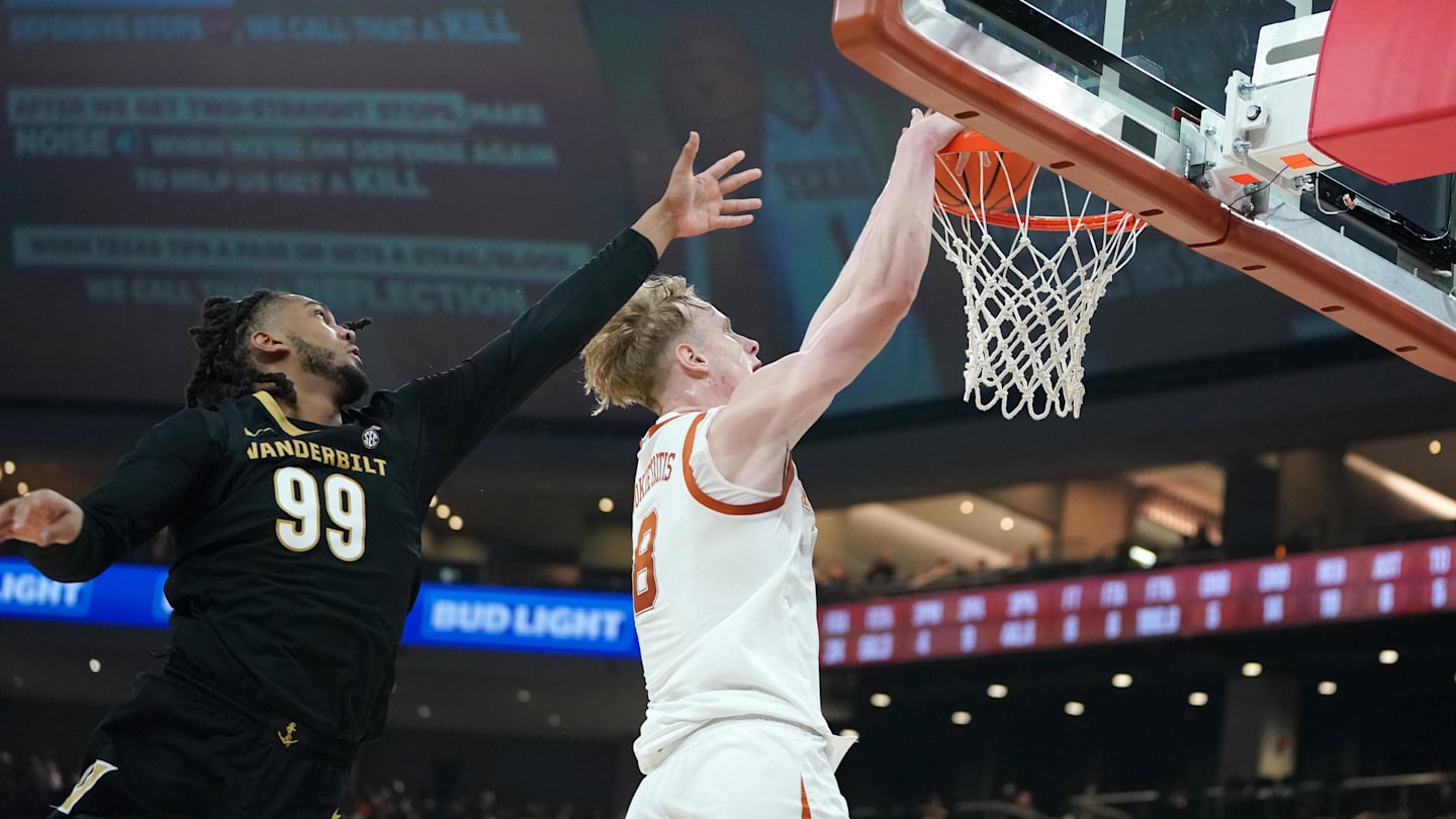 Vanderbilt Basketball's Foul Issues Came to Light in Texas Loss. So Did One of its Roster Deficiencies.