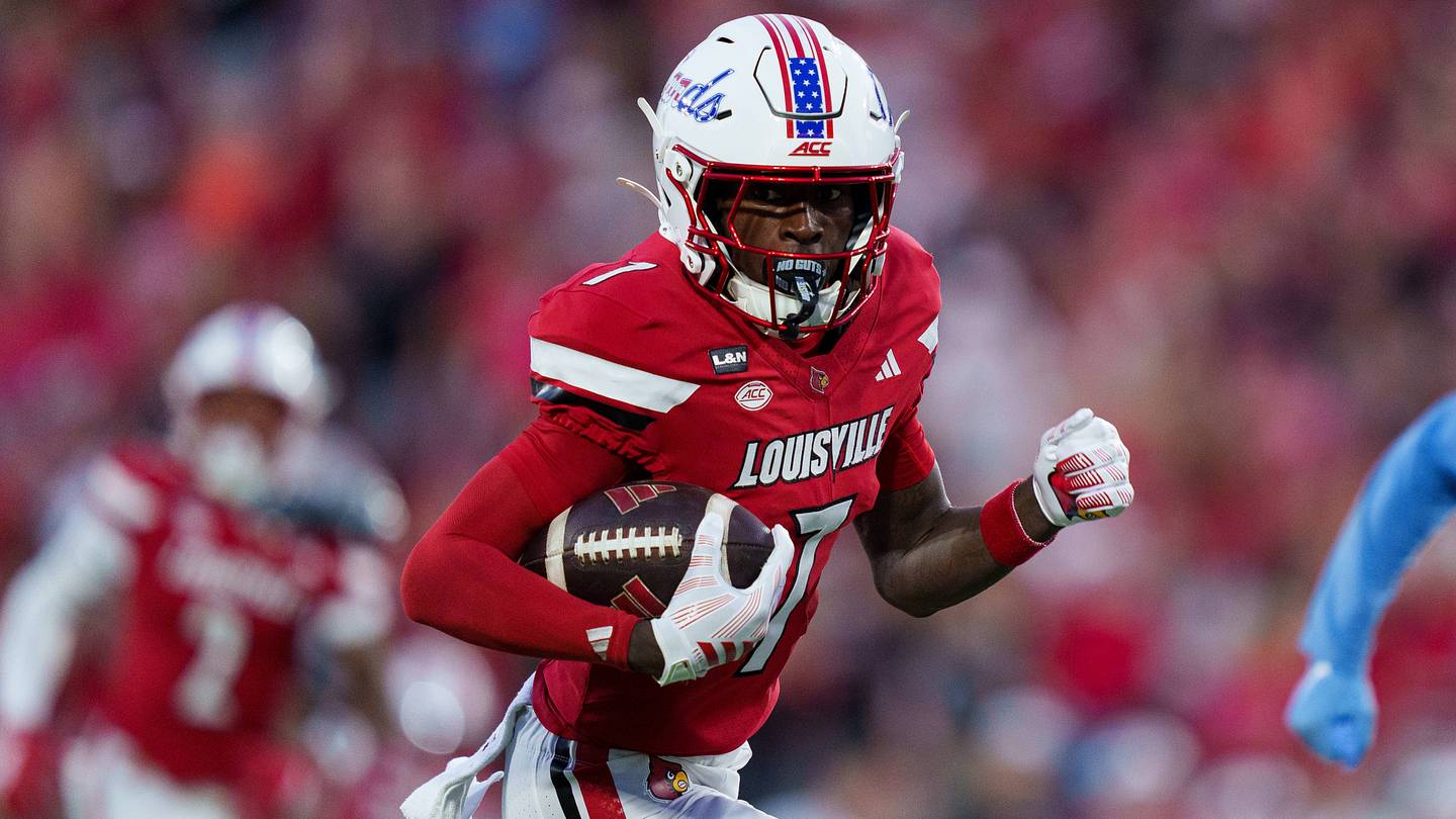 Latest AP Top 25 Poll has Louisville right where it wants to be before playing SMU