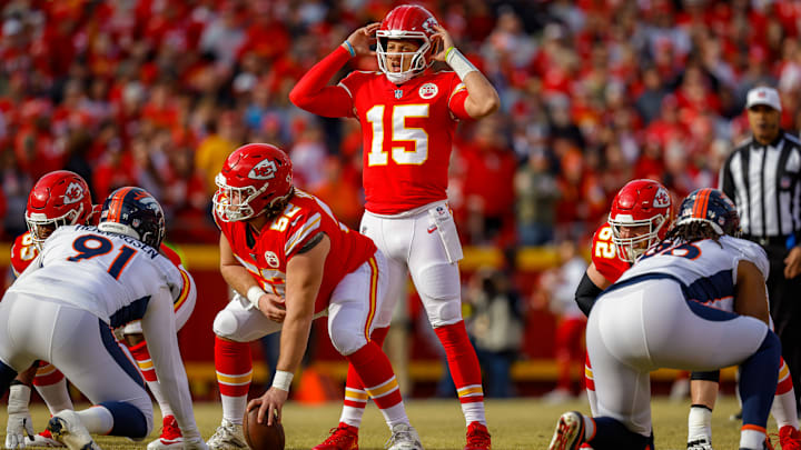 Kansas City Chiefs quarterback Patrick Mahomes (15)