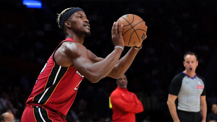 Jan 21, 2025; Miami, Florida, USA; Miami Heat forward Jimmy Butler (22) shoots the basketball against the Portland Trail Blazers during the first quarter at Kaseya Center. Mandatory Credit: Sam Navarro-Imagn Images Jan 21, 2025; Miami, Florida, USA; Miami Heat forward Jimmy Butler (22) shoots the basketball against the Portland Trail Blazers during the first quarter at Kaseya Center. Mandatory Credit: Sam Navarro-Imagn Images