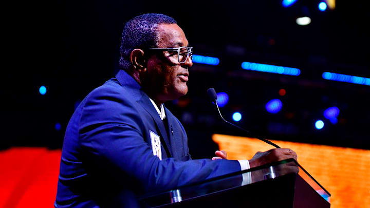 Antonio Carlos Santos critica a Álvaro Fidalgo