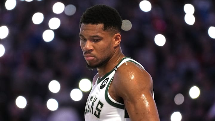 Mar 22, 2025; Sacramento, California, USA; Milwaukee Bucks forward Giannis Antetokounmpo (34) during the third quarter against the Sacramento Kings at Golden 1 Center. Mandatory Credit: Darren Yamashita-Imagn Images Mar 22, 2025; Sacramento, California, USA; Milwaukee Bucks forward Giannis Antetokounmpo (34) during the third quarter against the Sacramento Kings at Golden 1 Center. Mandatory Credit: Darren Yamashita-Imagn Images