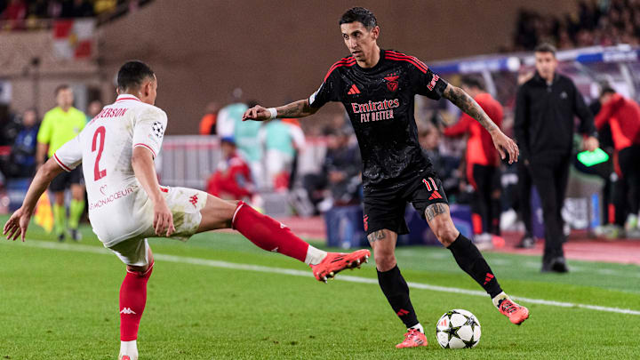 Ex-Grêmio, Vanderson foi convocado recentemente pela Seleção Brasileira; Di María deve perder a decisão por problemas físicos