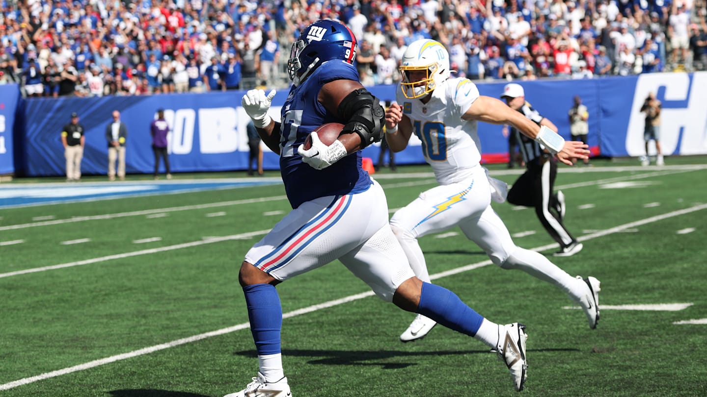 Chargers Urged to 'Make A Big Move' with Dexter Lawrence Trade Demand Going Public