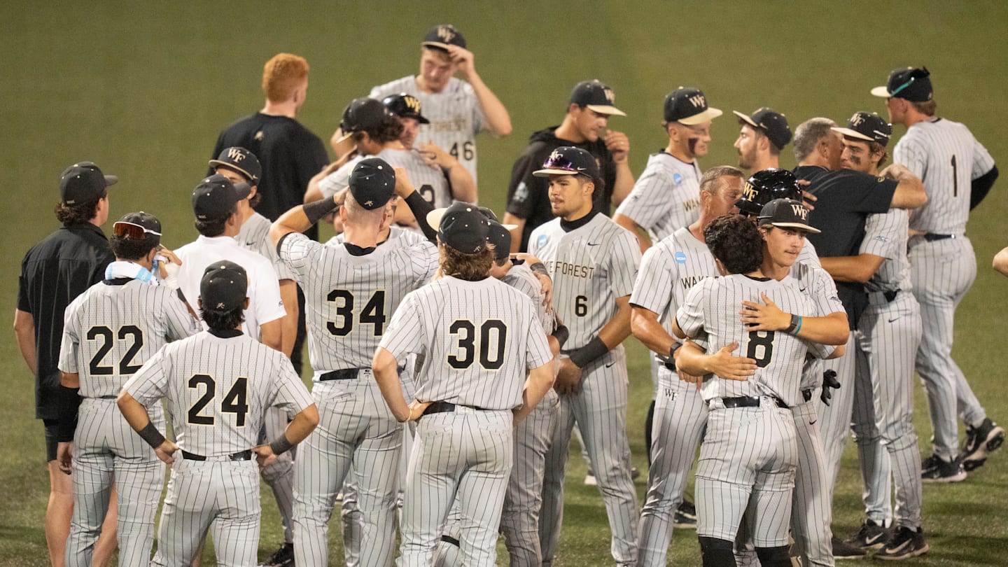 Wake Forest Takes Second Game of the Weekend in a Home Run Derby