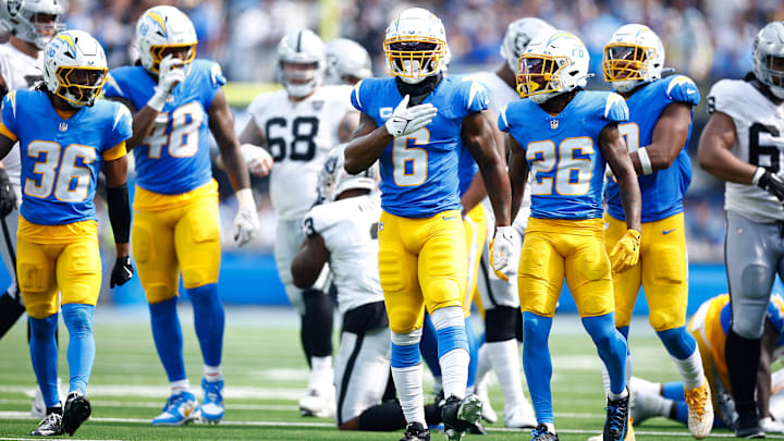 Las Vegas Raiders v Los Angeles Chargers