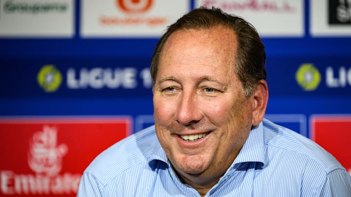 John Textor fait vivre une drôle de vie au PSG John Textor fait vivre une drôle de vie au PSG