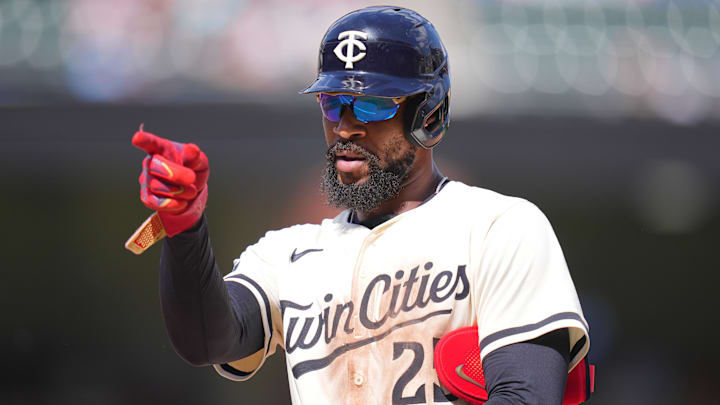 Jun 22, 2025; Minneapolis, Minnesota, USA; Minnesota Twins outfielder Byron Buxton (25) points to the dugout against the Milwaukee Brewers in the ninth inning at Target Field. Jun 22, 2025; Minneapolis, Minnesota, USA; Minnesota Twins outfielder Byron Buxton (25) points to the dugout against the Milwaukee Brewers in the ninth inning at Target Field.
