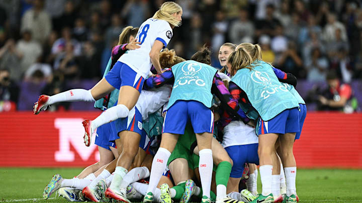 FBL-WOMEN-EURO-2025-MATCH26-SWE-ENG