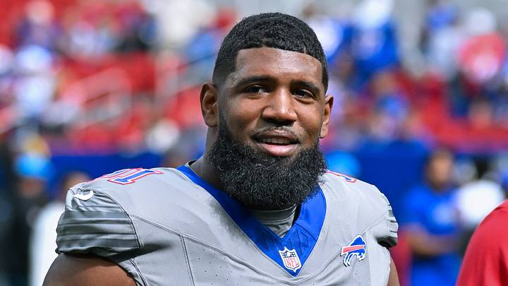 Sep 27, 2026; Orchard Park, New York, USA; Buffalo Bills defensive tackle Ed Oliver (91) warms up before a game against the Los Angeles Chargers 