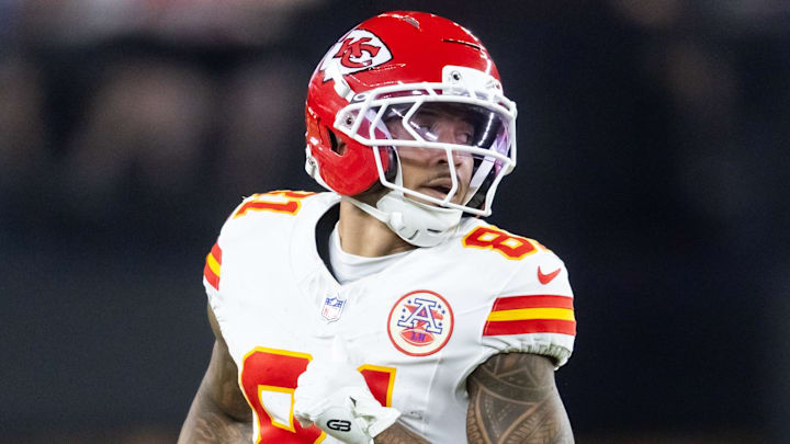 Aug 9, 2025; Glendale, Arizona, USA; Kansas City Chiefs wide receiver Nikko Remigio (81) against the Arizona Cardinals during a preseason NFL game at State Farm Stadium. Mandatory Credit: Mark J. Rebilas-Imagn Images Aug 9, 2025; Glendale, Arizona, USA; Kansas City Chiefs wide receiver Nikko Remigio (81) against the Arizona Cardinals during a preseason NFL game at State Farm Stadium. Mandatory Credit: Mark J. Rebilas-Imagn Images