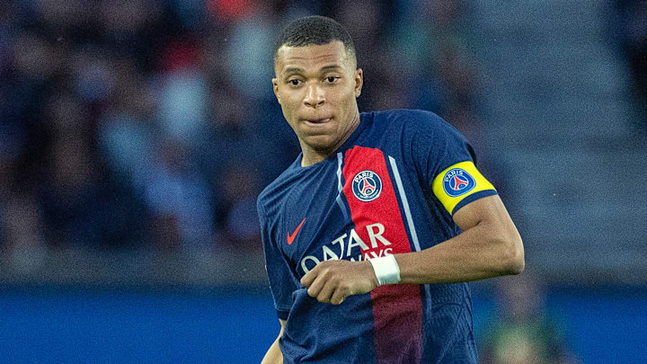 Paris Saint-Germain quiere vender urgentemente a Kylian Mbappé