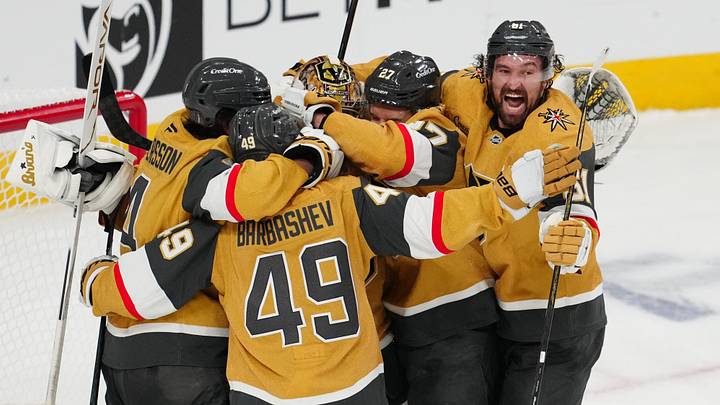 The mob scene as the clock ran out in game 4, sealing a 2-1 win and 4-0 series victory. The mob scene as the clock ran out in game 4, sealing a 2-1 win and 4-0 series victory.