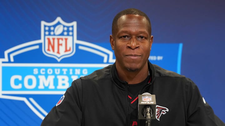 Atlanta Falcons coach Raheem Morris