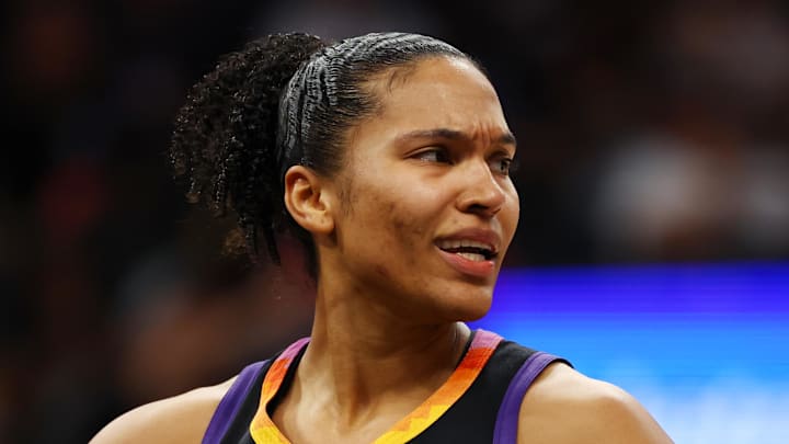 Jun 11, 2025; Phoenix, Arizona, USA; Phoenix Mercury forward Alyssa Thomas (25) against the Dallas Wings at PHX Arena. Mandatory Credit: Mark J. Rebilas-Imagn Images