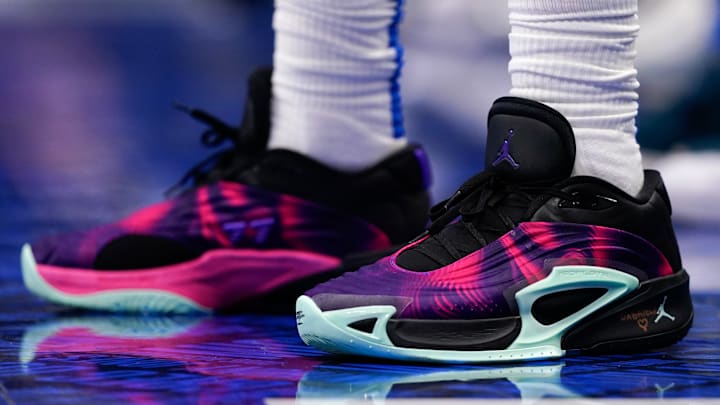 Los Angeles Clippers v Dallas Mavericks - Game Three