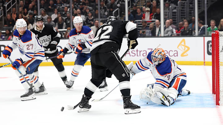 Edmonton Oilers v Los Angeles Kings - Game One