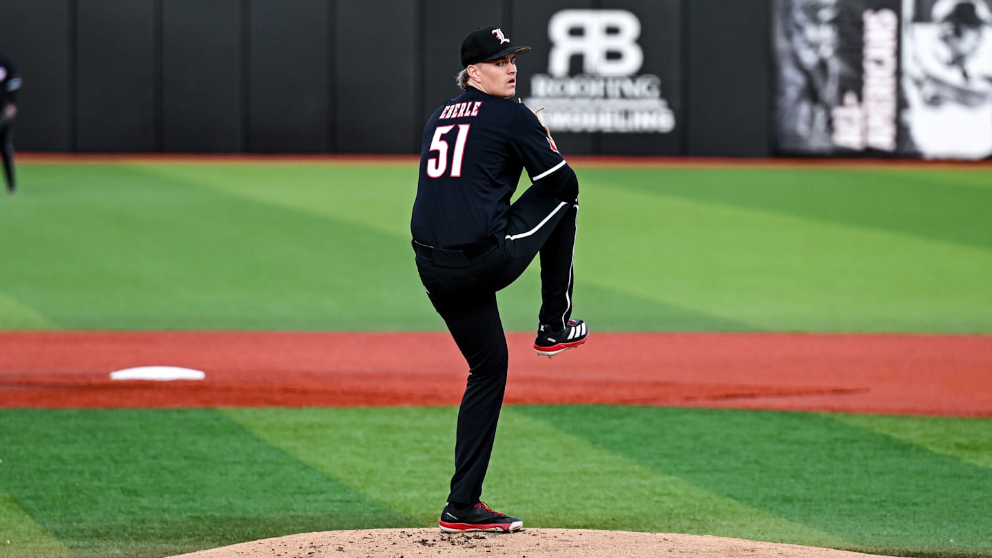 Louisville Loses Finale, Series to Pitt