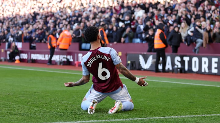 Aston Villa v Nottingham Forest - Premier League