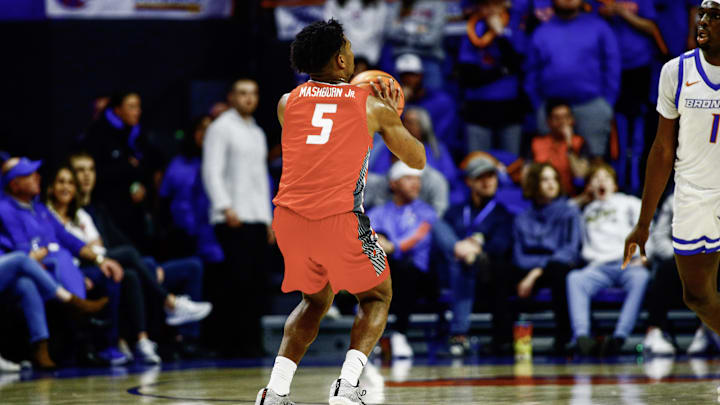 New Mexico Lobos guard Jamal Mashburn Jr. (5)