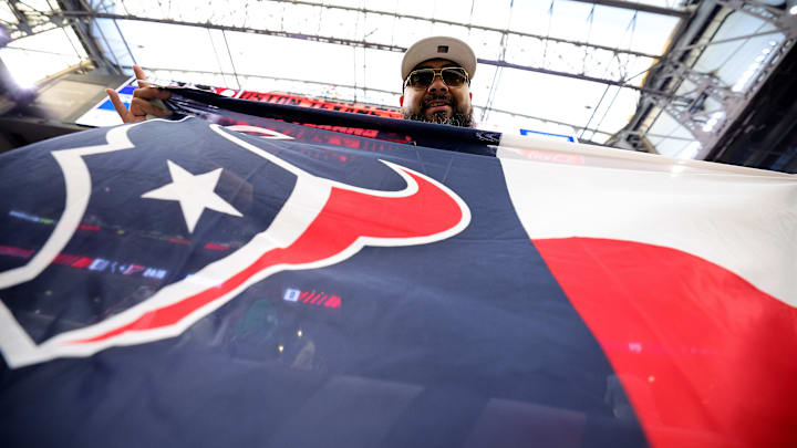 The Houston Texans are on a bye this week, but that doesn't mean fans of the Texans don't have plenty to root for this weekend