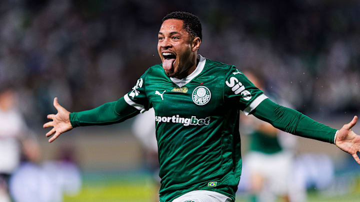 Vitor Roque terá papel de maior destaque no Palmeiras a partir desta quarta-feira (16) Vitor Roque terá papel de maior destaque no Palmeiras a partir desta quarta-feira (16)