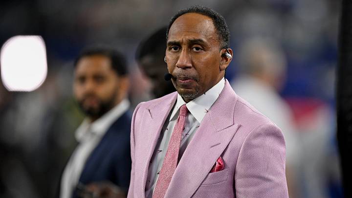Nov 3, 2025; Arlington, Texas, USA; ESPN commentator Stephen A. Smith looks on before the game between the Dallas Cowboys and the Arizona Cardinals at AT&T Stadium. Mandatory Credit: Jerome Miron-Imagn Images Nov 3, 2025; Arlington, Texas, USA; ESPN commentator Stephen A. Smith looks on before the game between the Dallas Cowboys and the Arizona Cardinals at AT&T Stadium. Mandatory Credit: Jerome Miron-Imagn Images