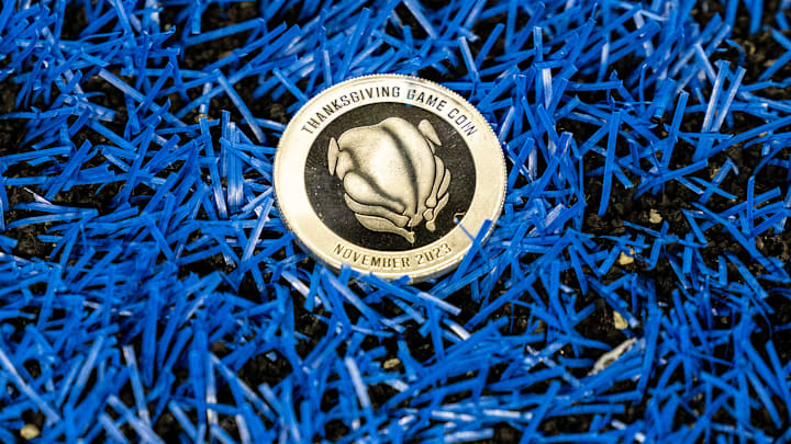 NFL Thanksgiving Day coin