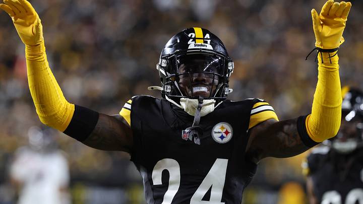 Jan 12, 2026; Pittsburgh, PA, USA; Pittsburgh Steelers cornerback Joey Porter Jr. (24) reacts after a play during the second half of an AFC Wild Card Round game against the Houston Texans at Acrisure Stadium. Mandatory Credit: Charles LeClaire-Imagn Images Jan 12, 2026; Pittsburgh, PA, USA; Pittsburgh Steelers cornerback Joey Porter Jr. (24) reacts after a play during the second half of an AFC Wild Card Round game against the Houston Texans at Acrisure Stadium. Mandatory Credit: Charles LeClaire-Imagn Images