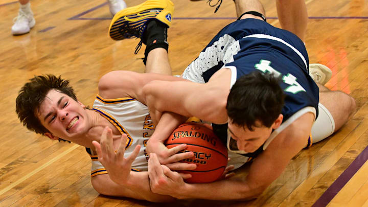 The 2026 Illinois IHSA High School Boys Basketball playoffs tip off on February 23. 