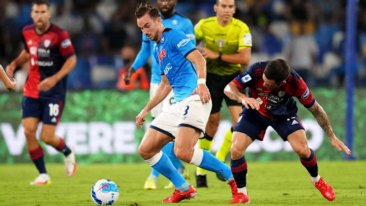 Faban in azione contro il Cagliari 