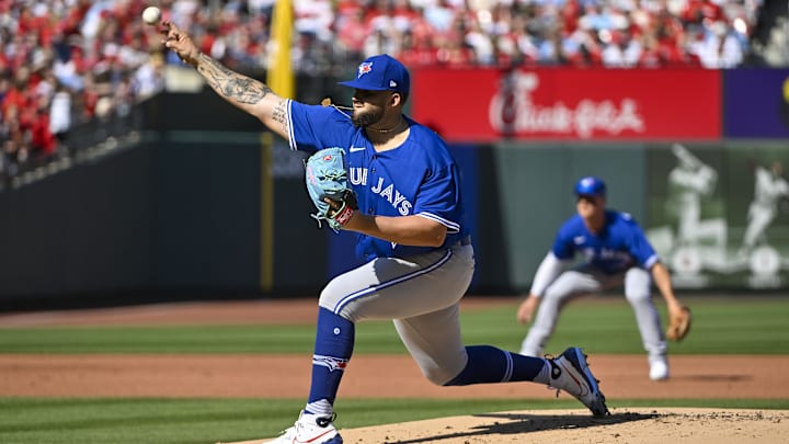 Mar 30, 2023; St. Louis, Missouri, USA;  Toronto Blue Jays starting pitcher Alek Manoah (6) pitches