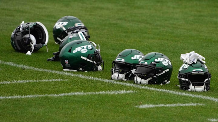 Oct 8, 2021; Ware, England, United Kingdom; New York Jets helmets are seen during a practice at the Manor Marriott Hotel and Country Club. Mandatory Credit: Kirby Lee-Imagn Images