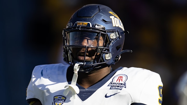 Dec 30, 2023; Tucson, AZ, USA; Toledo Rockets defensive tackle Darius Alexander (9) against the Wyoming Cowboys in the Arizona Bowl at Arizona Stadium.   