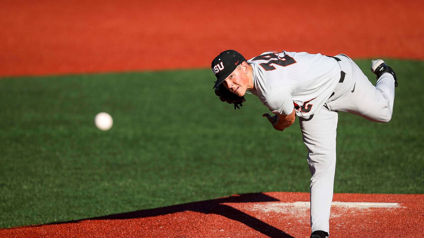 Without Dax Whitney, Oregon State Upset by Cal State Northridge 8-6