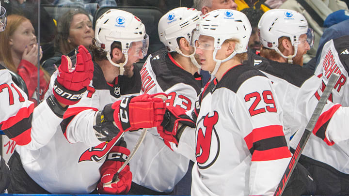 New Jersey Devils v Vancouver Canucks