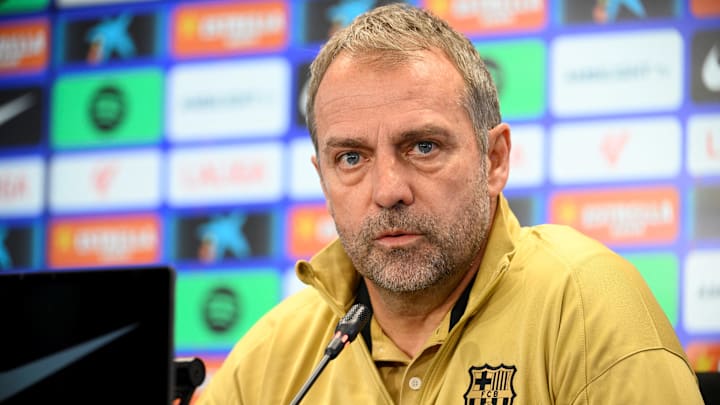 Hansi Flick envoie un message fort à ses joueurs après la défaite face à l'Atletico de Madrid ce samedi soir. 