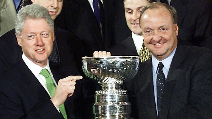 US-CLINTON-DALLAS STARS-THOMAS HICKS