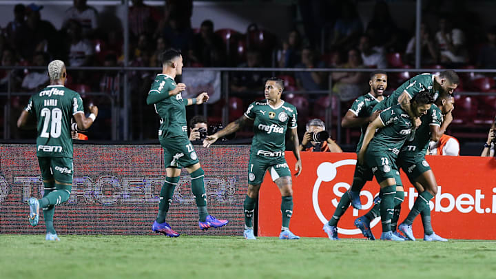 Devido aos compromissos das Eliminatórias, Abel Ferreira perderá três peças importantes 