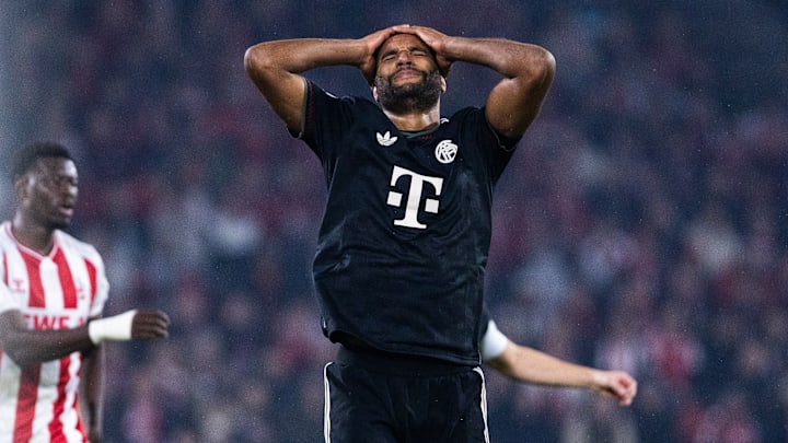 Ob Jonathan Tah hier die Hände wegen der 90min-Tipps überm Kopf zusammenschlägt?