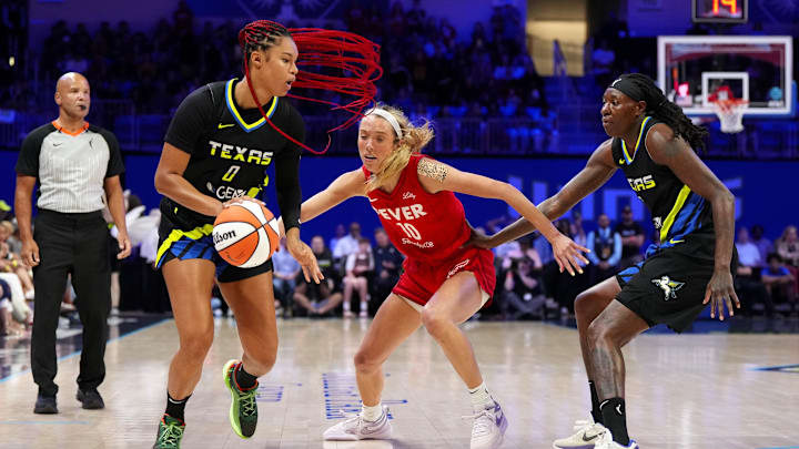 Indiana Fever v Dallas Wings