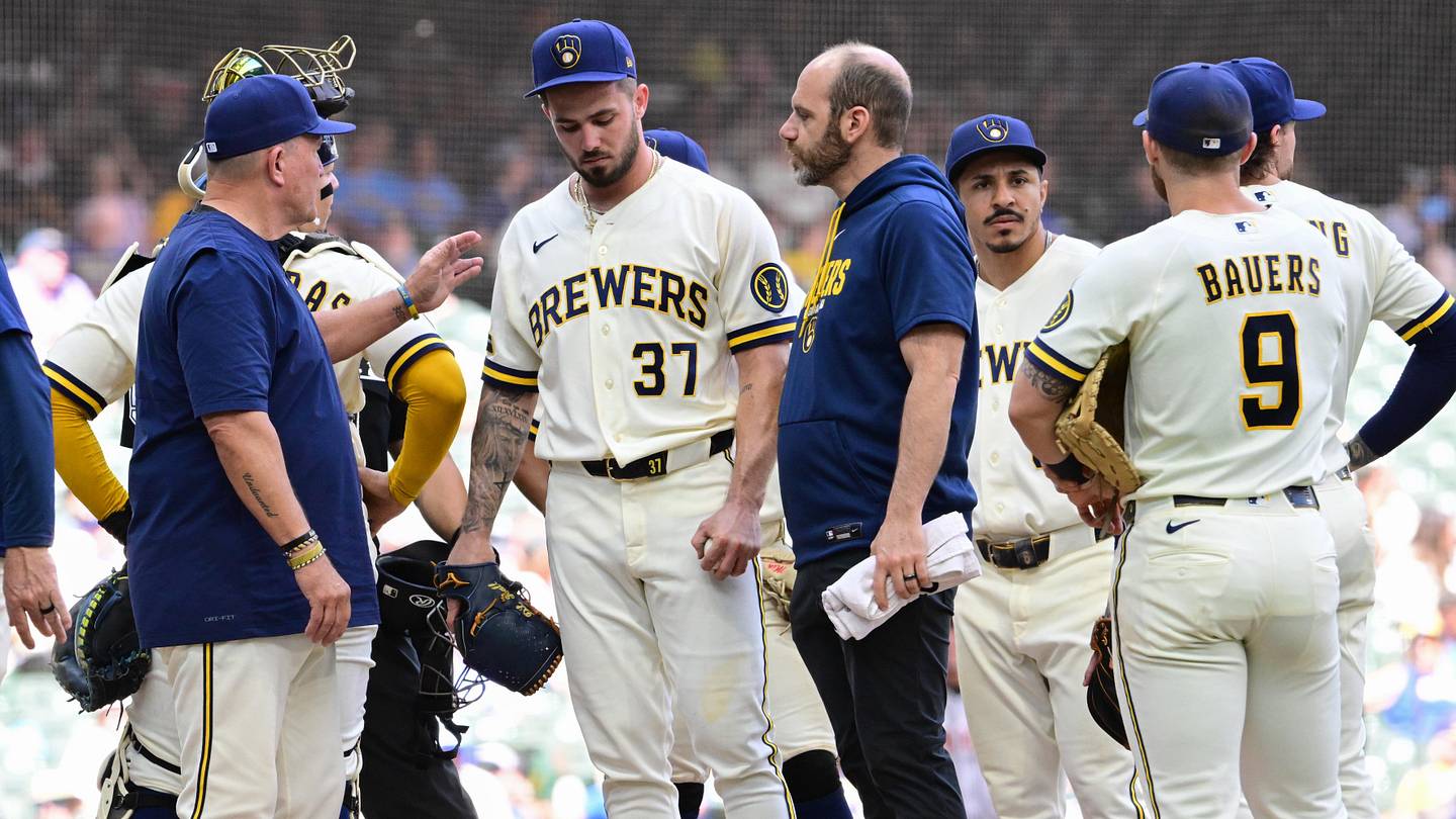 Brewers Best And Worst-Case Scenarios for Injured DL Hall