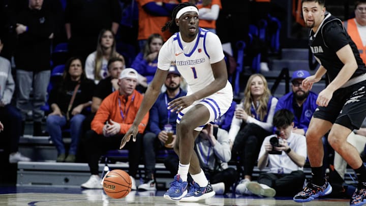 Boise State Broncos forward O'Mar Stanley.