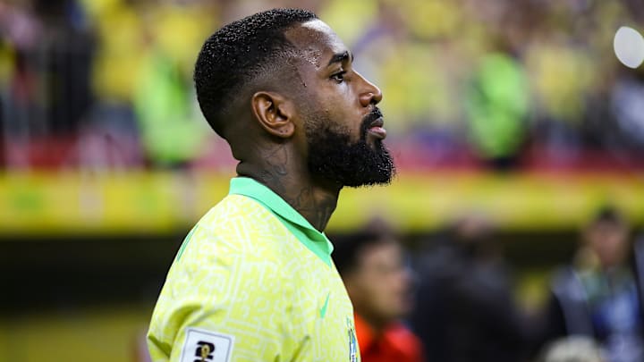 Meio-campista é capitão do Flamengo