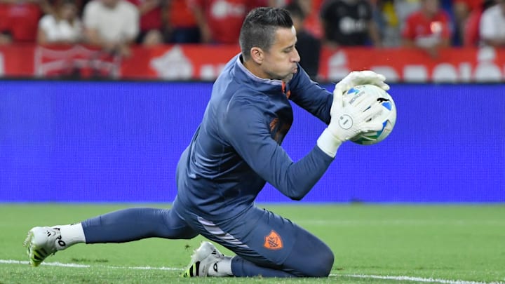 Goleiro Fábio é sinônimo de segurança no Flu